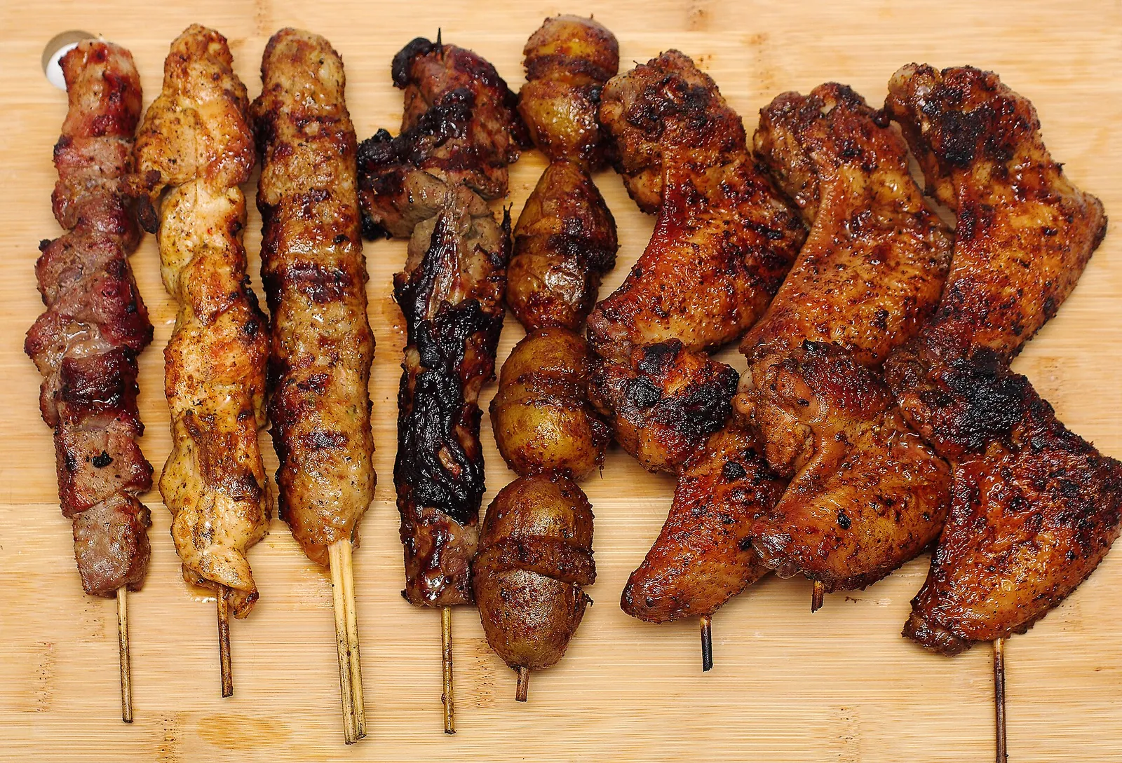 Souvlaki skewers with Greek salad and tzatziki