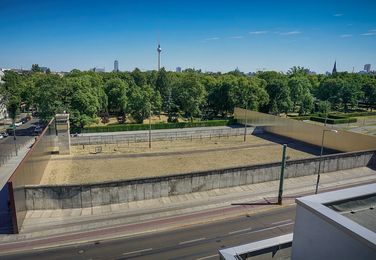Preserved Wall section at the Bernauer Strasse memorial