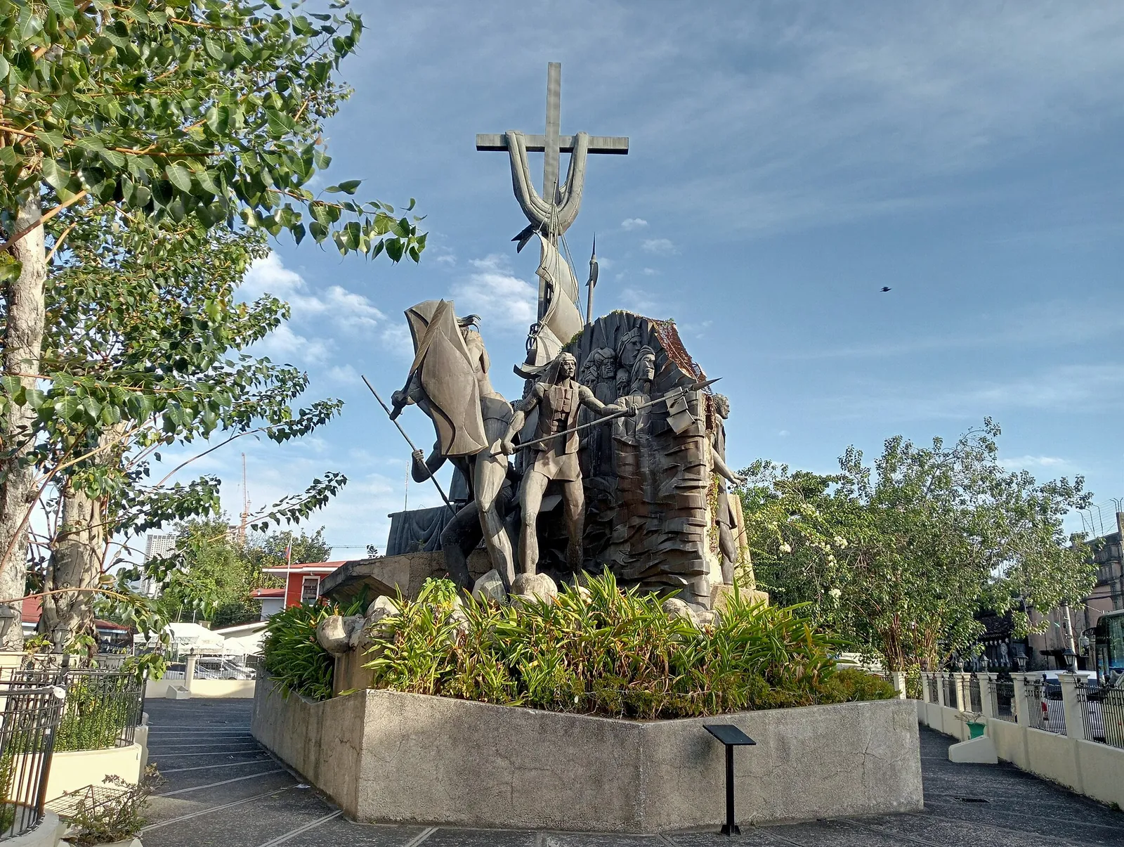 Sculptures of the Heritage of Cebu Monument, Parian
