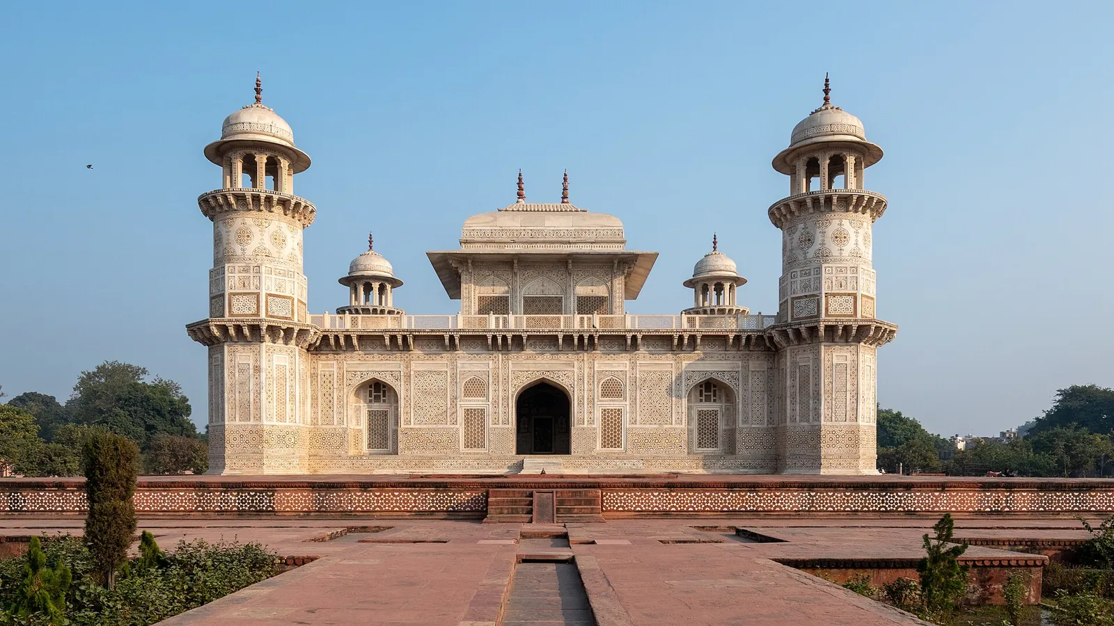 White marble tomb of Itimad-ud-Daulah, the Baby Taj, in Agra