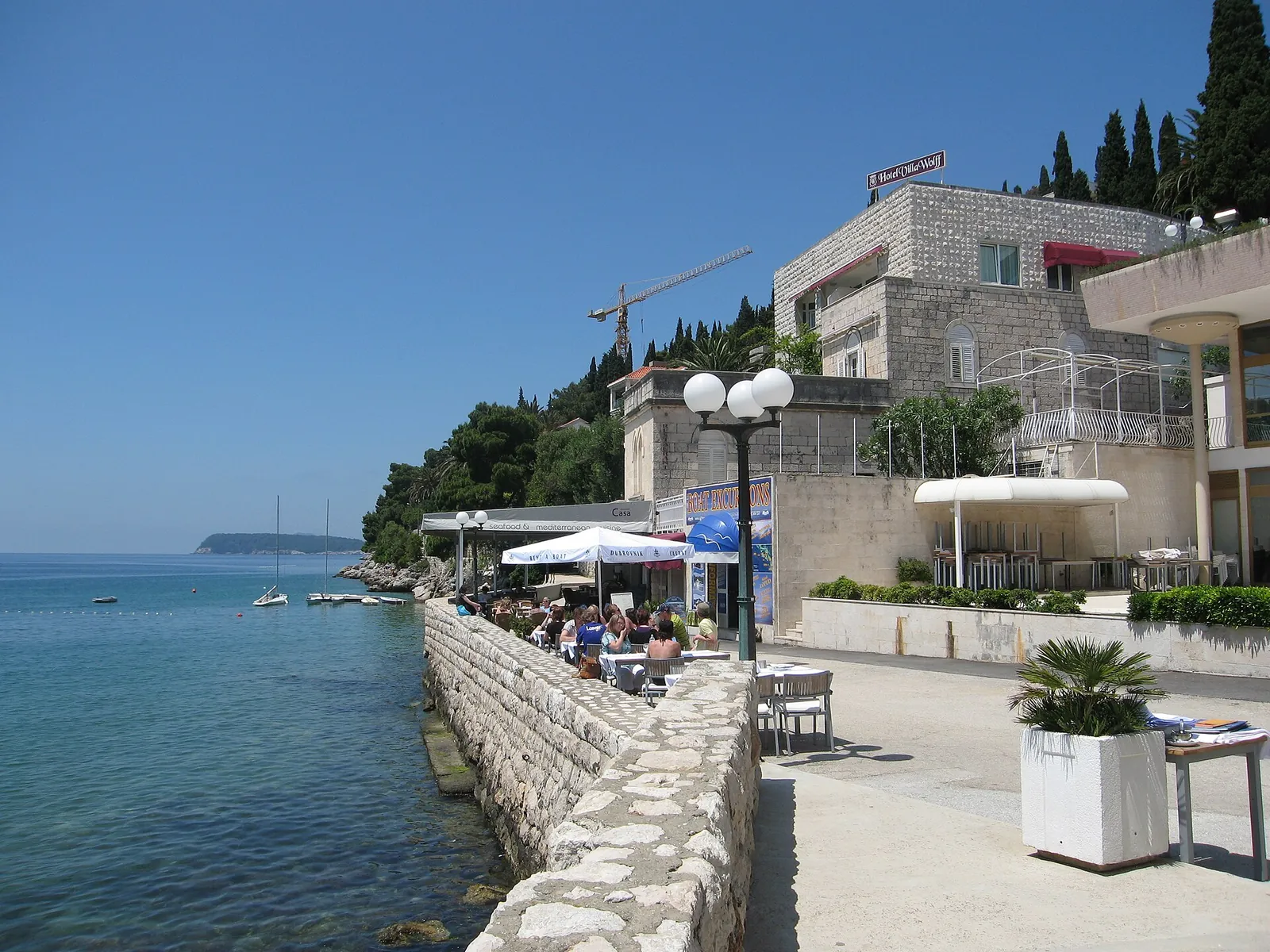 A seafront promenade on the Lapad peninsula