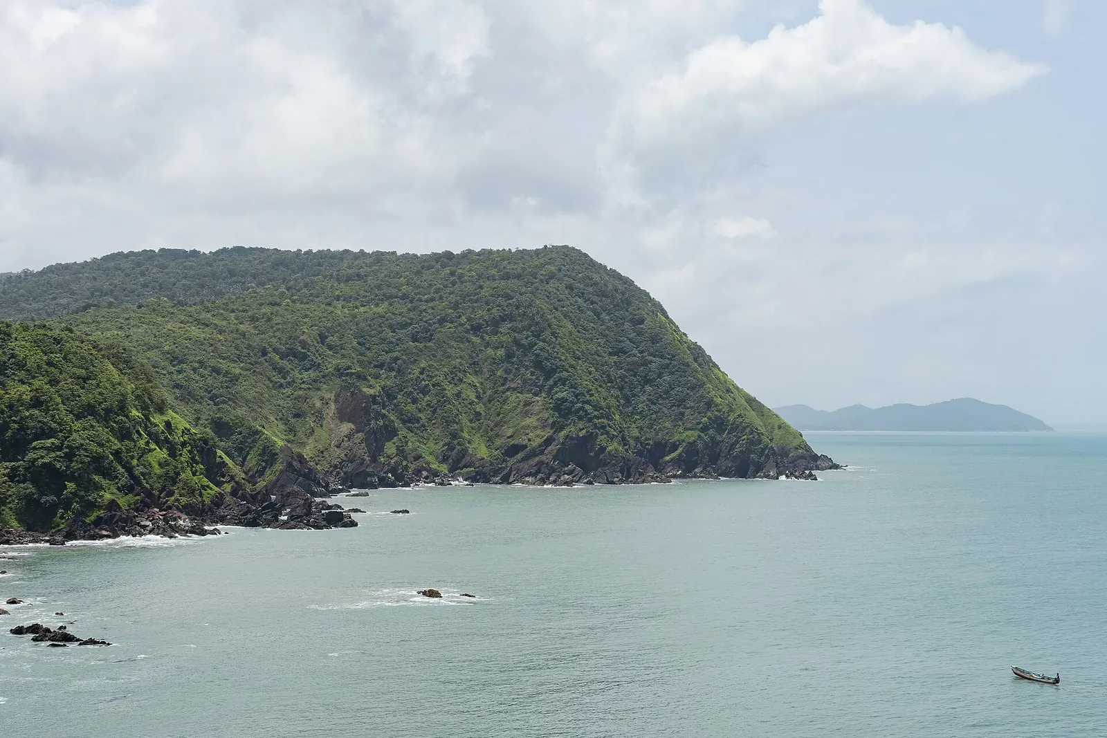 Green headlands and sea views from Cabo de Rama