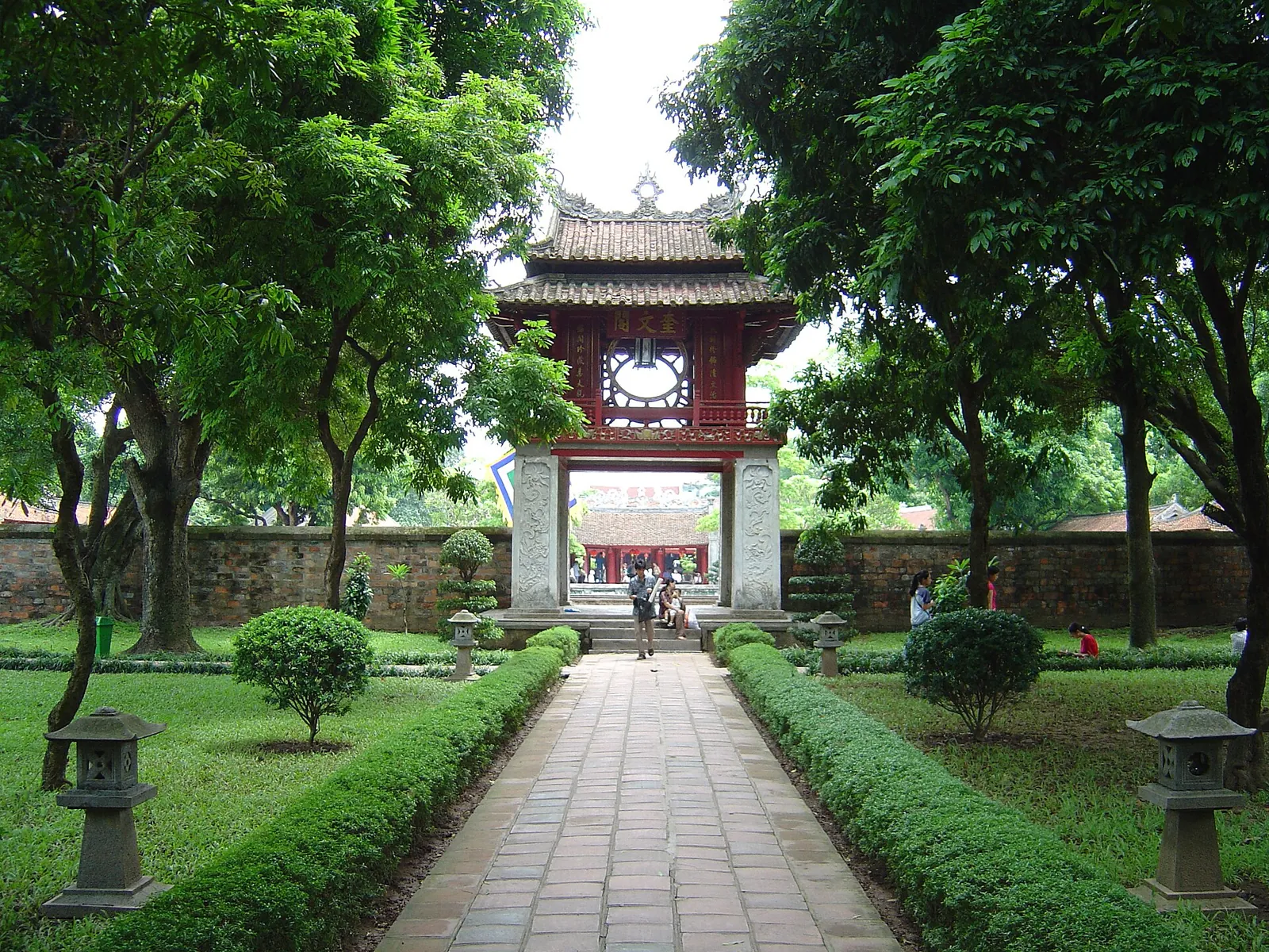 Garden path to a gate pavilion at the Temple of Literature