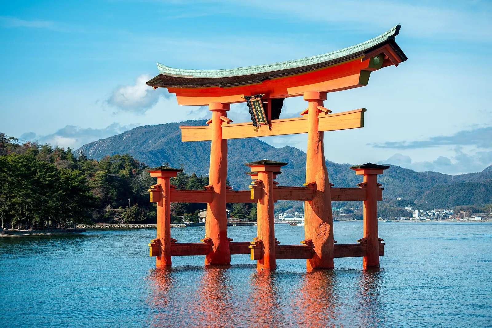 Itsukushima's great torii standing in the sea