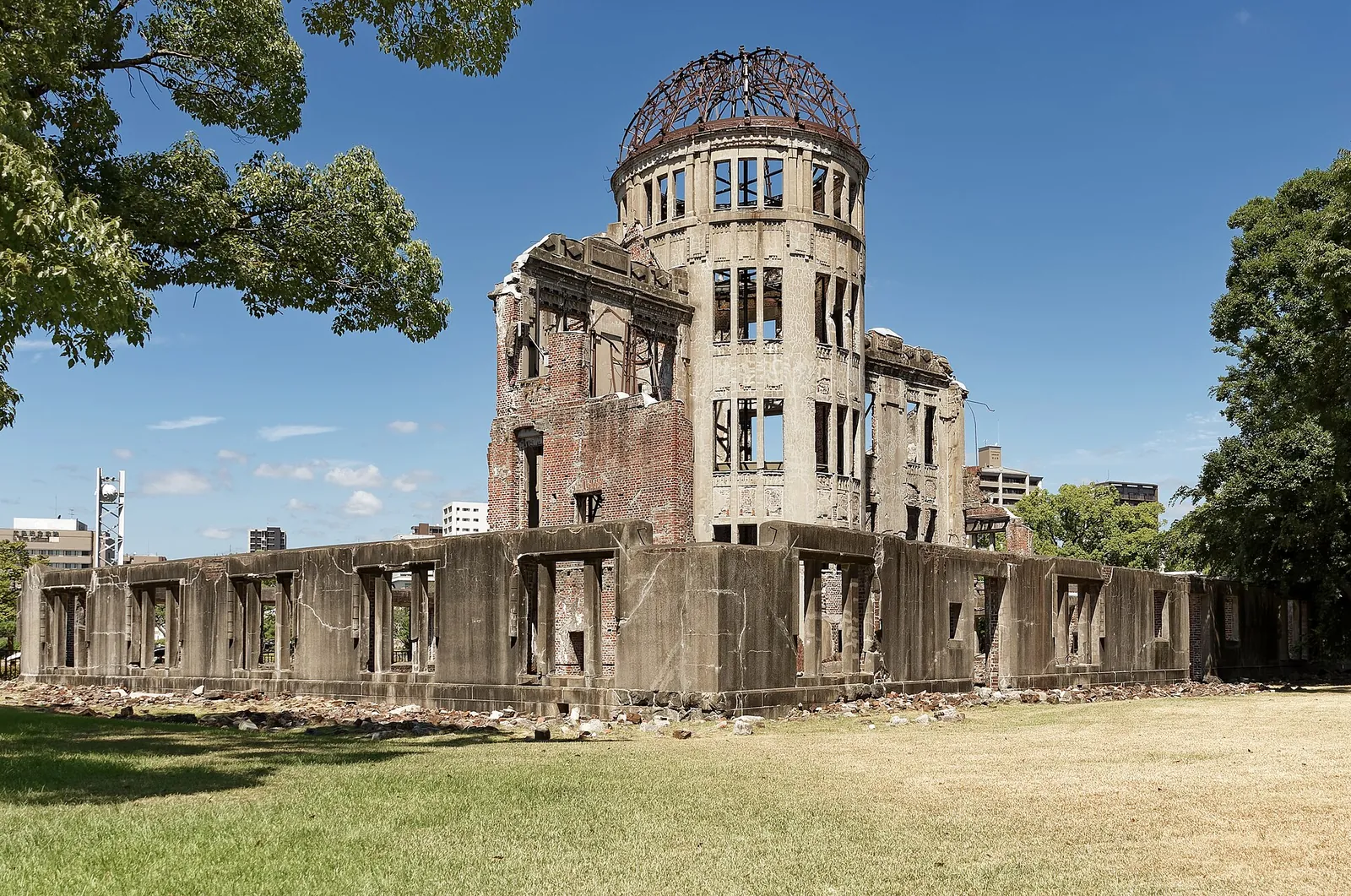 The Atomic Bomb Dome under a clear blue sky