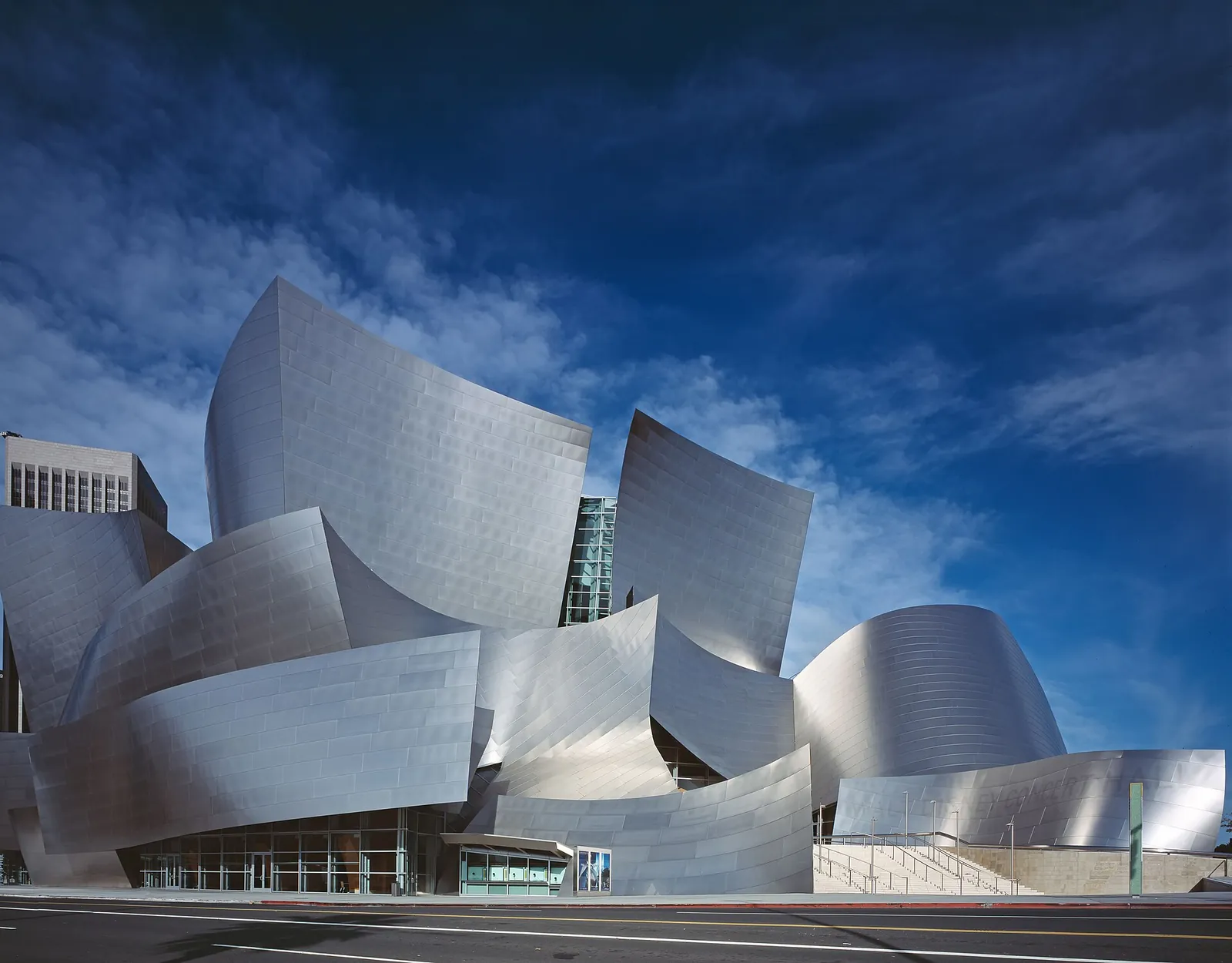 Shining steel curves of Walt Disney Concert Hall