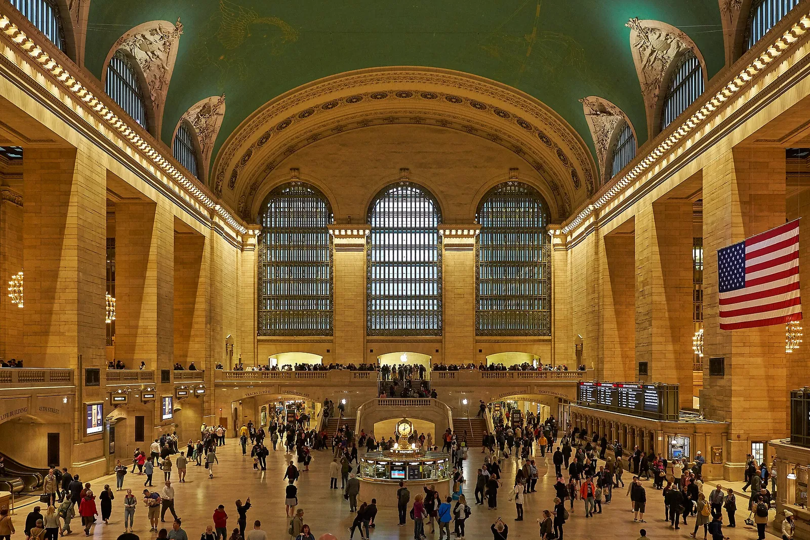 Grand Central Terminal's golden main concourse