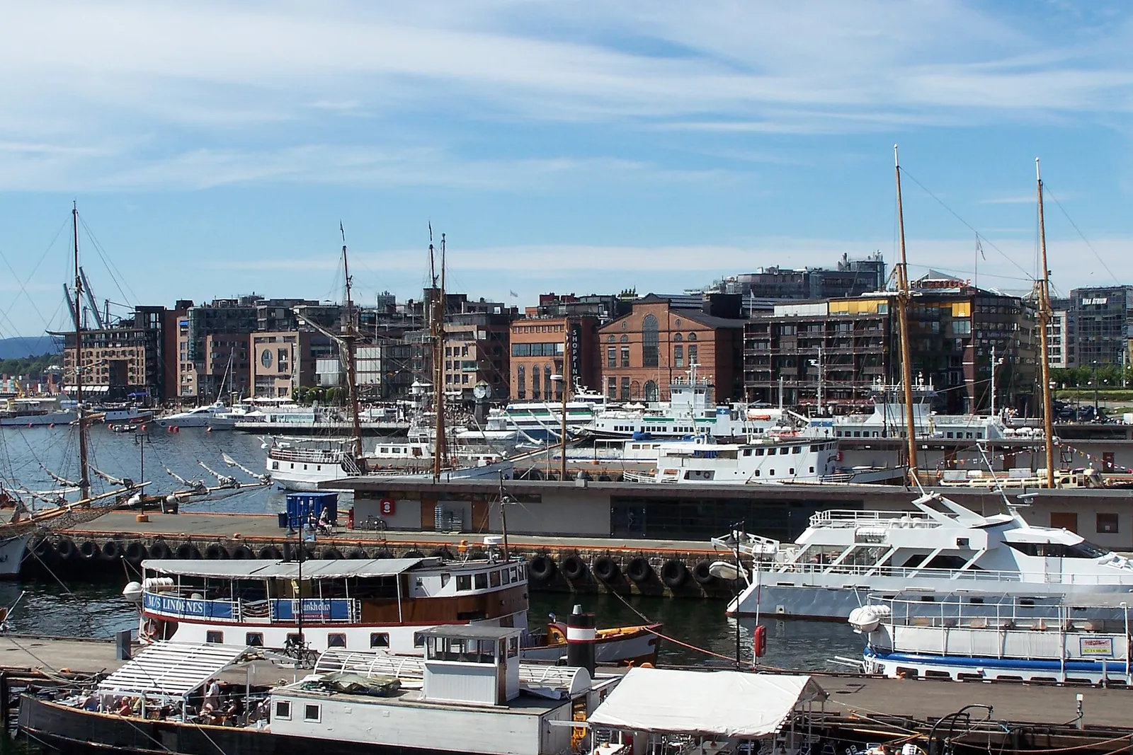 Boats and waterfront buildings at Aker Brygge