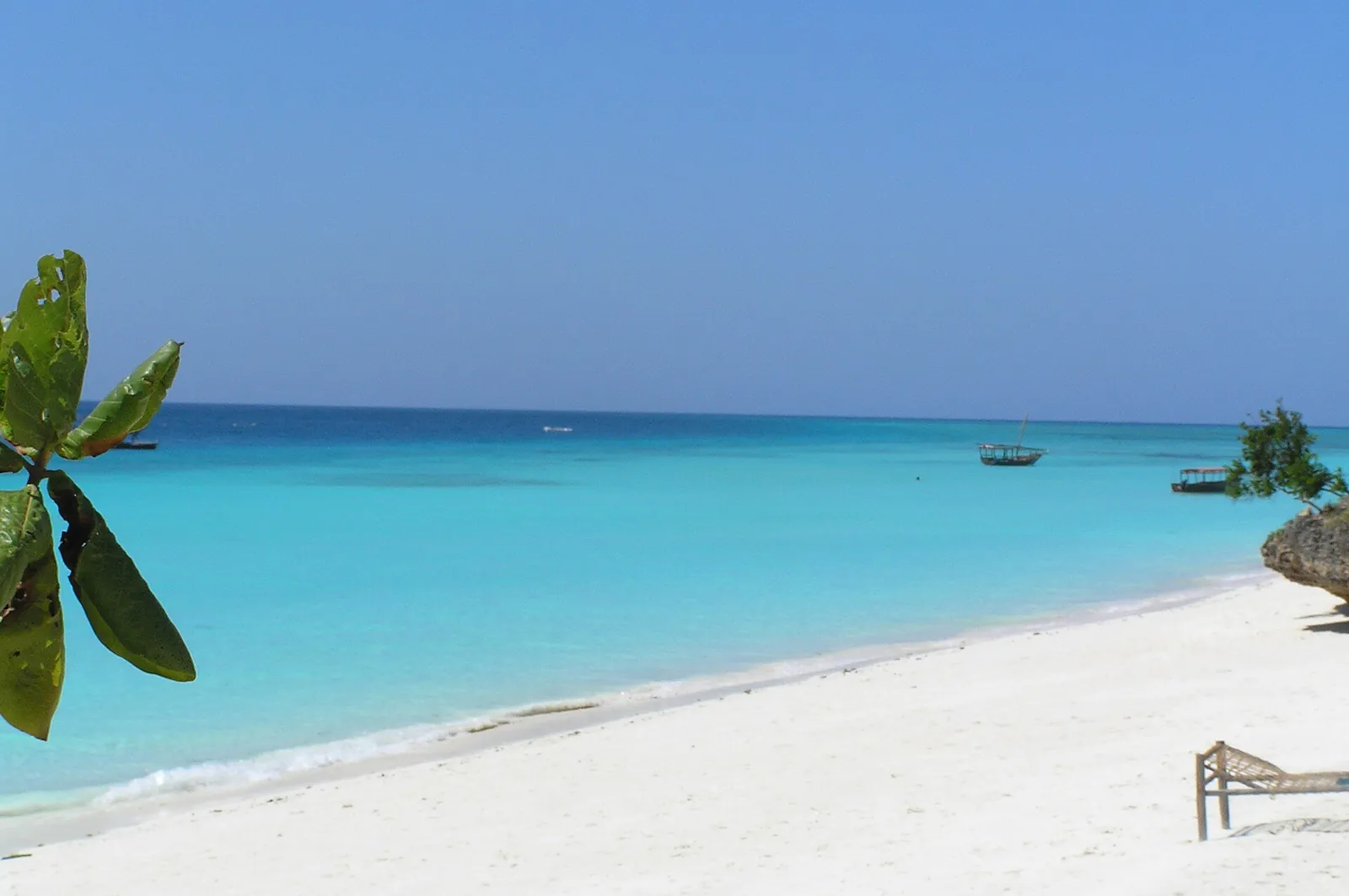 White sand and turquoise sea at Nungwi